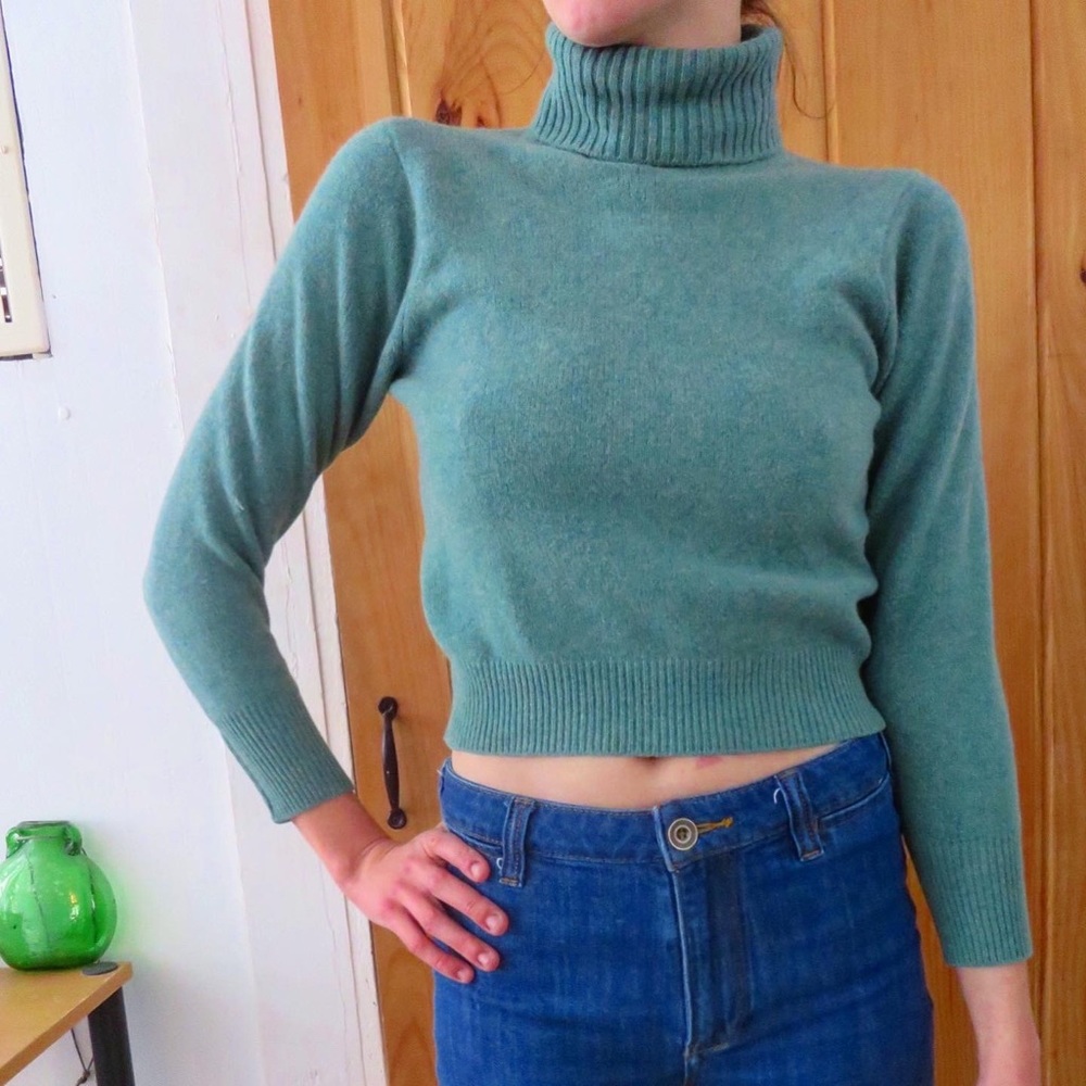 Cashmere sweater